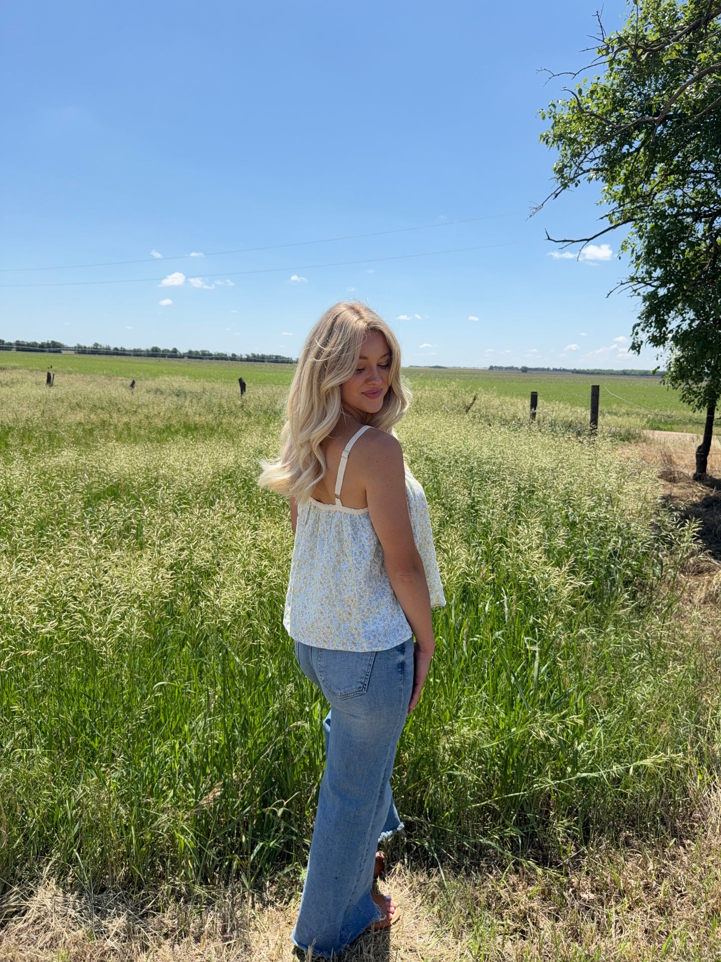 Willow Mid Rise Wide Leg Jeans
