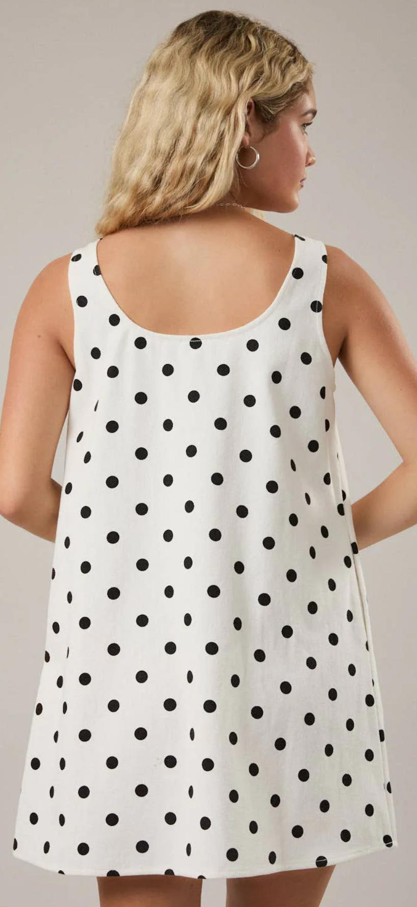 Sleeveless Scoop Neck Polka Dot
Denim Mini Dress