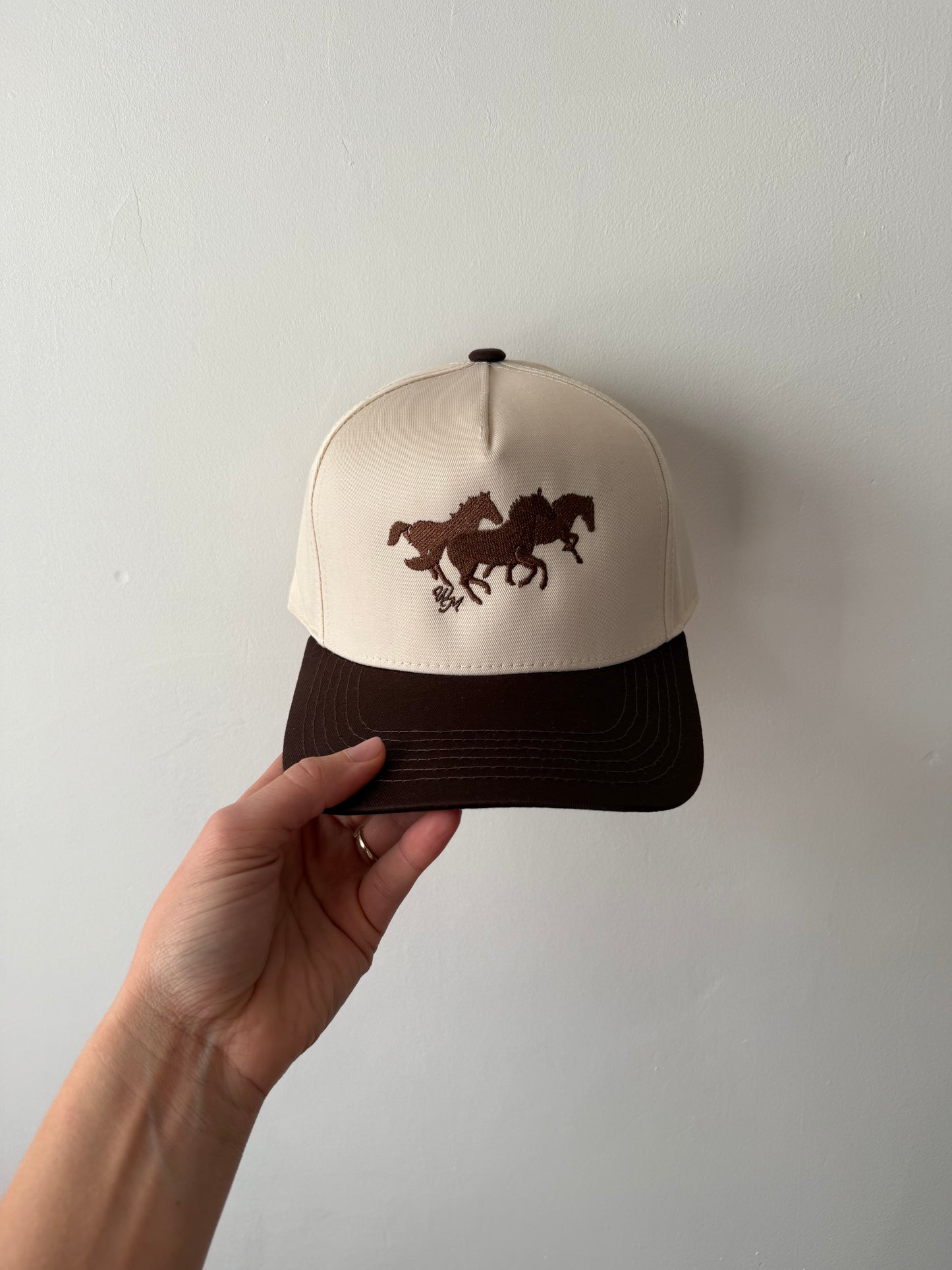 Wild Horses Hat (Tan/Brown)